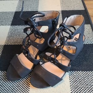 White Mountain Shoes Size 7.5